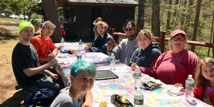 Annual Cleanup Day at the Connecticut Estonian Society’s Property in Andover