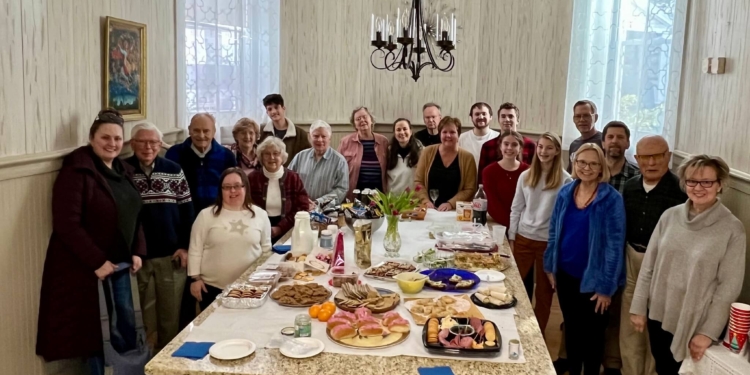 A Film with Finger Foods (Video ja võileib)