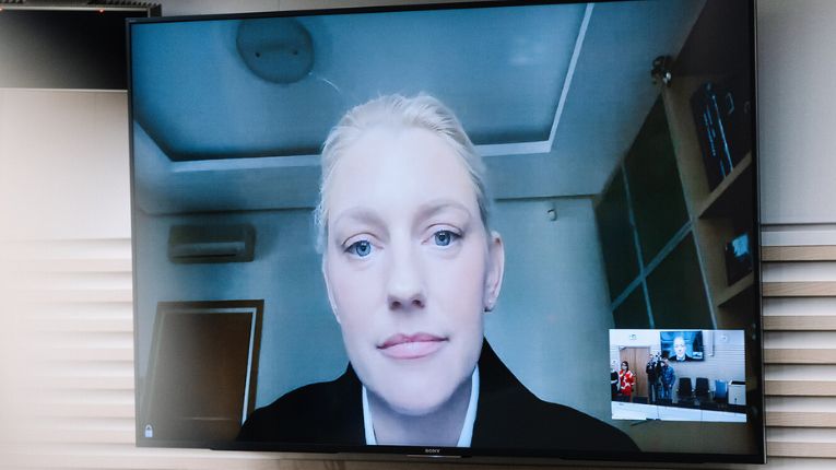 Slava Ukraini liikmed kavatsevad siiski Johanna-Maria Lehtmelt kahjud välja nõuda